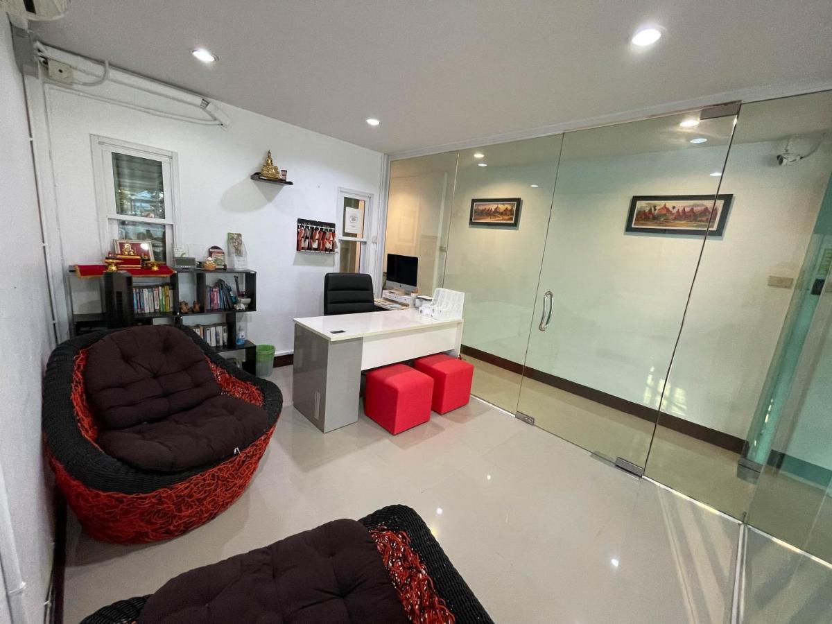 Potae'S House Hostel Chiang Mai Ngoại thất bức ảnh