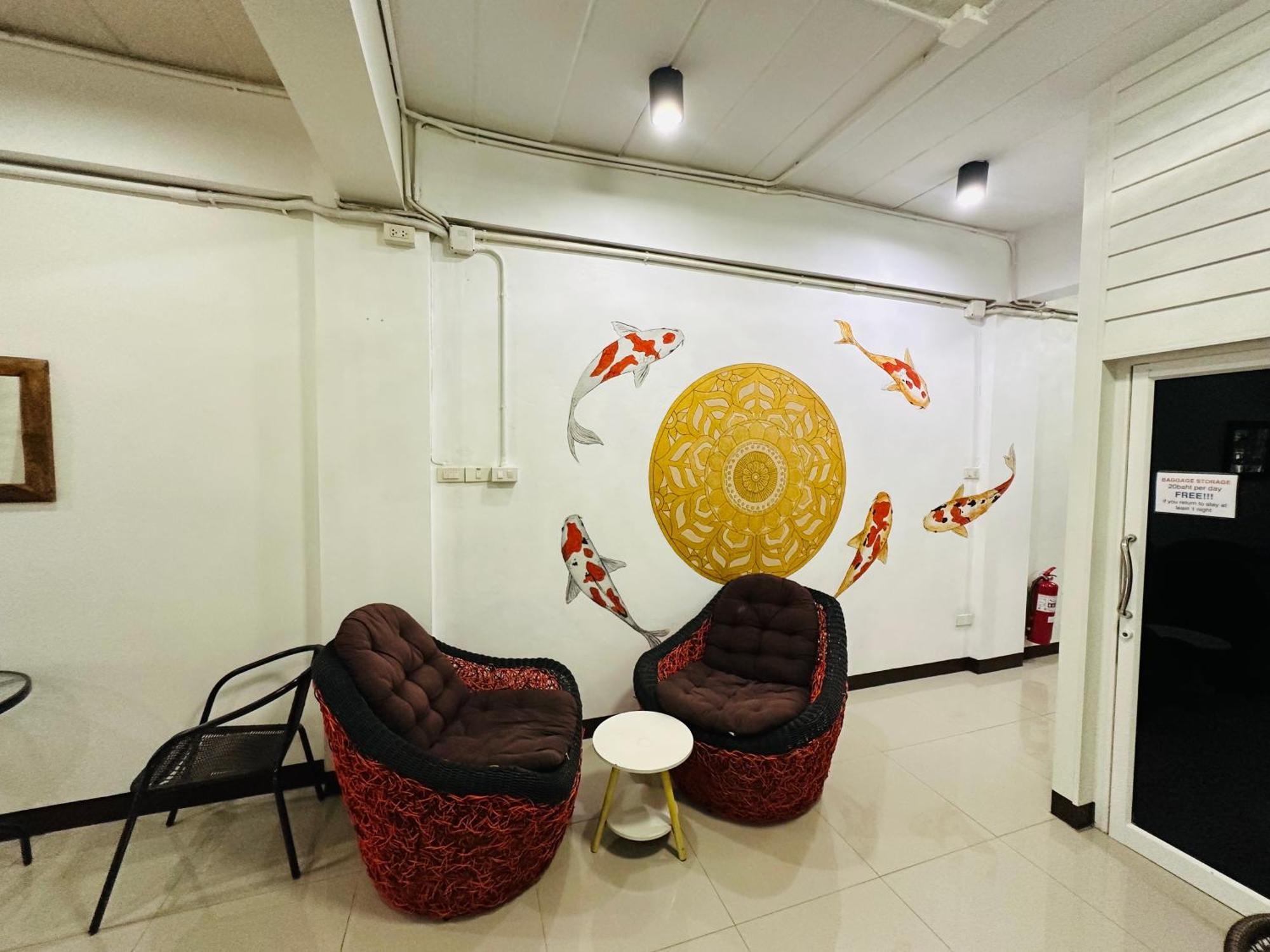 Potae'S House Hostel Chiang Mai Ngoại thất bức ảnh