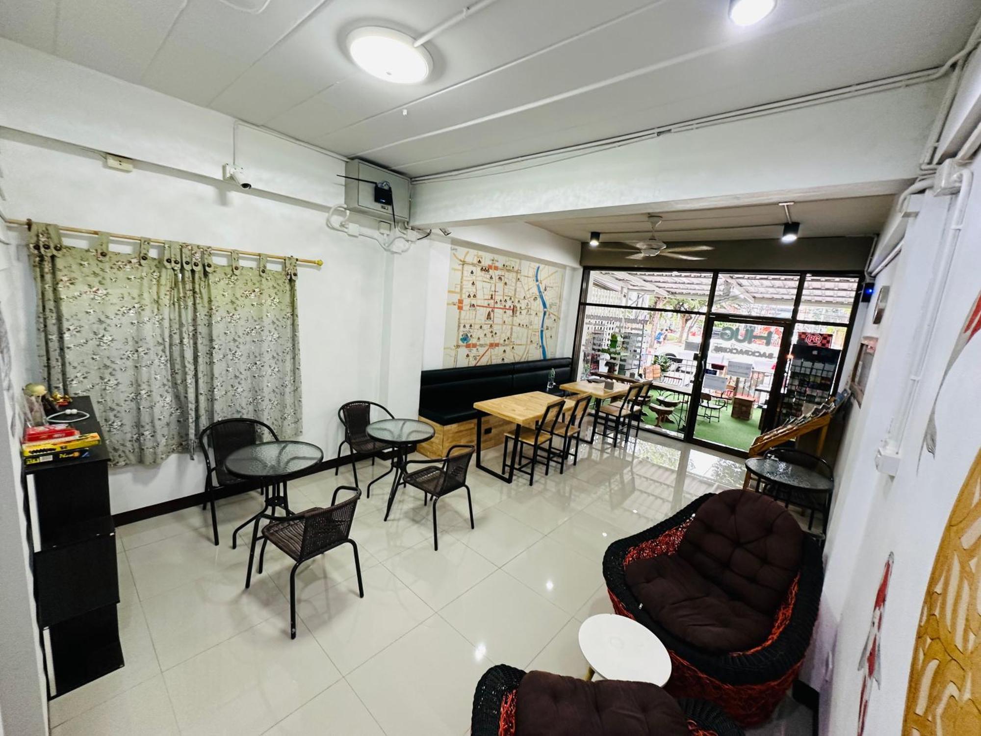 Potae'S House Hostel Chiang Mai Ngoại thất bức ảnh