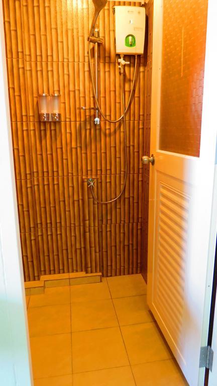 Potae'S House Hostel Chiang Mai Phòng bức ảnh