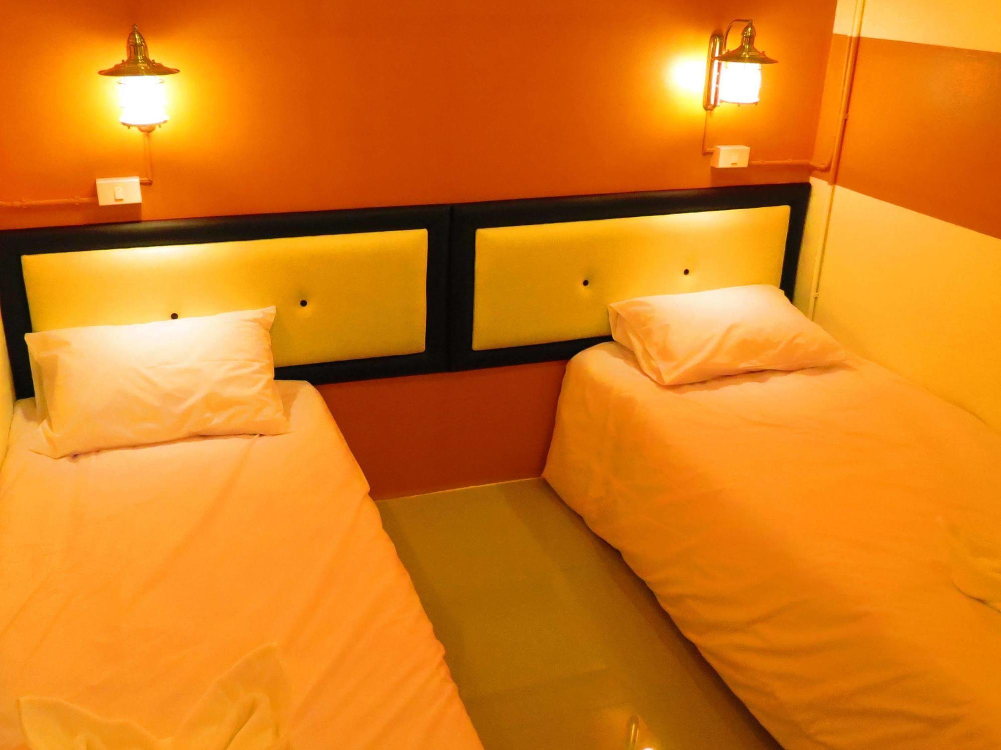 Potae'S House Hostel Chiang Mai Ngoại thất bức ảnh